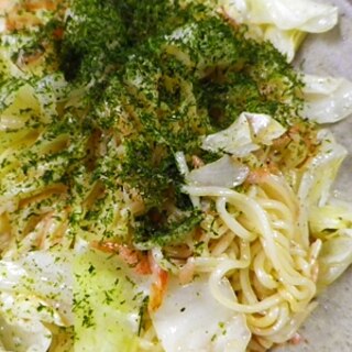 超簡単、キャベツ桜海老の塩焼きそば